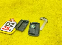 Ключ зажигания HONDA FIT 2015/Цвет NH624P 72147T5CJ01 GP5 LEB, передний