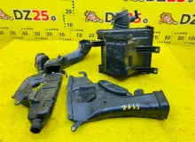 Корпус воздушного фильтра LEXUS RX450H 2009/Цвет 212 1770031800 GYL16W 2GRFXE, передний
