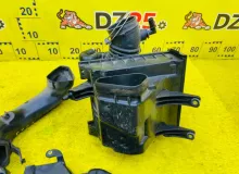 Корпус воздушного фильтра LEXUS RX450H 2009/Цвет 212 1770031800 GYL16W 2GRFXE, передний