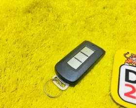 Ключ зажигания MITSUBISHI