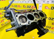 Блок двигателя TOYOTA LAND CRUISER 1998/Цвет 8L4 1140159675 UZJ100W 2UZFE, передний