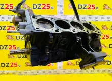 Блок двигателя TOYOTA LAND CRUISER 1998/Цвет 8L4 1140159675 UZJ100W 2UZFE, передний