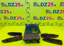 Консоль автомата TOYOTA LAND CRUISER 1998/Цвет 057 5880460090 UZJ100W 2UZFE, передний