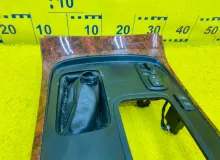 Консоль автомата TOYOTA LAND CRUISER 1998/Цвет 057 5880460090 UZJ100W 2UZFE, передний