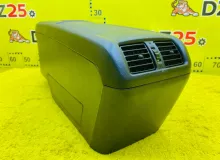 Бардачок между сиденьями TOYOTA HARRIER 2007/Цвет 202 5881048290C0 GSU35W 2GRFE, передний