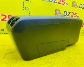 Бардачок между сиденьями TOYOTA