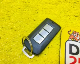 Ключ зажигания MITSUBISHI