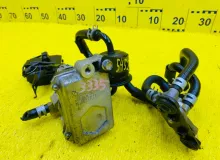 Помпа MITSUBISHI OUTLANDER 2013/Цвет W13B 9430A009 GG2W 4B11, передняя