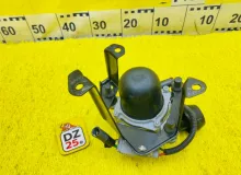 Насос продувки катализатора TOYOTA HILUX SURF 2007 176000W010 TRN215W 2TRFE, передний