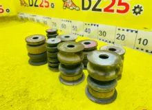 Подушка кузова TOYOTA HILUX SURF 2007 5220135100 TRN215W 2TRFE