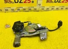 Доводчик двери пятой LEXUS RX450H 2009/Цвет 077 6891048020 GYL15W 2GRFXE, задний