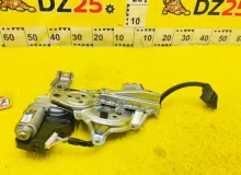 Доводчик двери пятой LEXUS RX450H 2009/Цвет 077 6891048020 GYL15W 2GRFXE, задний