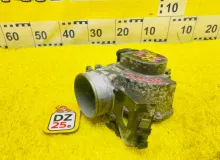 Счетчик воздуха TOYOTA LAND CRUISER 1994/Цвет 26P 2225066020 FZJ80G 1FZFE
