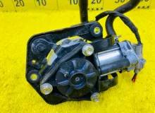 Вакуумный усилитель тормозов MITSUBISHI OUTLANDER 2013/Цвет U17B 4641A020 GG2W 4B11, передний