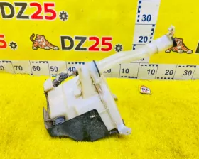 Бачок стеклоомывателя TOYOTA