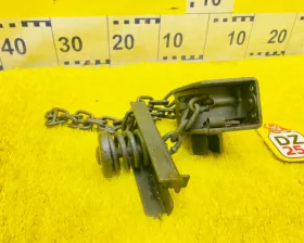 Крепление запасного колеса TOYOTA