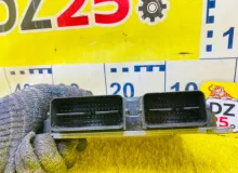 Блок управления двс MITSUBISHI OUTLANDER 2013/Цвет U21B 1860C101 GG2W 4B11, передний