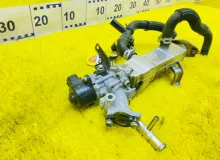 Клапан egr LEXUS CT200H 2013/Цвет 212 2560137010 ZWA10 2ZRFXE, передний