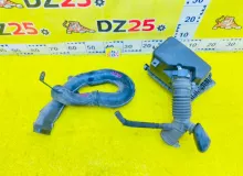 Корпус воздушного фильтра TOYOTA WISH 2012/Цвет 202 1770037211 ZGE25W 2ZRFAE, передний