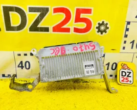 Блок управления двс TOYOTA