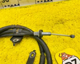 Тросик ручника TOYOTA