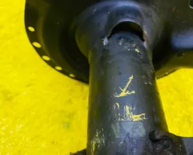 СТОЙКА ПАРА ЛЕВАЯ И ПРАВАЯ MITSUBISHI