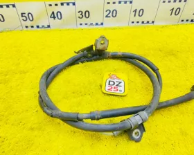 Тросик ручника TOYOTA