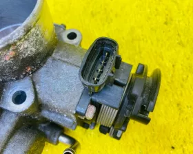 Заслонка дроссельная TOYOTA