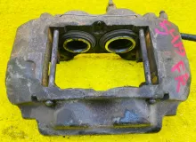 Суппорт TOYOTA LAND CRUISER 1998/Цвет 057 4773060080 UZJ100W 2UZFE, передний правый