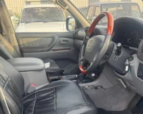 Локи Toyota