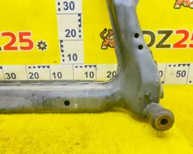 Балка под двс NISSAN