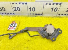 Датчик корректора фар TOYOTA LAND CRUISER 1998/Цвет 057 8940560011 UZJ100W 2UZFE, передний правый