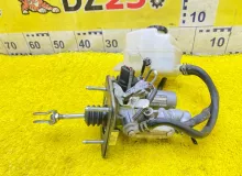 Главный тормозной цилиндр LEXUS RX450H 2009/Цвет 1G1 4720148230 GYL15W 2GRFXE, передний