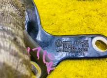 Петли двери багажника AUDI Q7 2010 4L0827299B 4LBARA BAR, передние