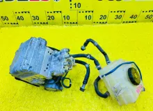 Главный тормозной цилиндр LEXUS CT200H 2013/Цвет 212 4705076030 ZWA10 2ZRFXE, передний