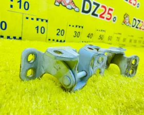 Петли двери багажника SUZUKI