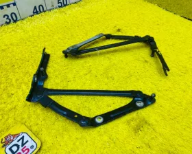 Петля крышки багажника TOYOTA