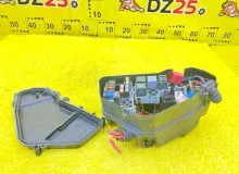 Блок предохранителей AUDI Q7 2010 7L0907295L 4LBARA BAR, передний