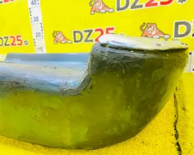 Бампер Toyota