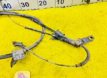 Тросик ручника TOYOTA LAND CRUISER 2000/Цвет 057 4641060720 UZJ100W 2UZFE, задний