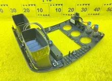 Консоль магнитофона HUMMER H3 2006 20756985 L52, передний