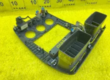 Консоль магнитофона HUMMER H3 2006 20756985 L52, передний