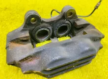 Суппорт TOYOTA LAND CRUISER PRADO 1995/Цвет 26Z 4775035080 KZJ78W 1KZTE, передний левый