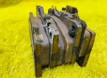 Тормозные колодки TOYOTA LAND CRUISER PRADO 1995/Цвет 26Z 0446560030 KZJ78W 1KZTE, переднее
