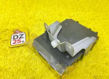 Блок управления стояночным тормозом TOYOTA CROWN 2013/Цвет 219 896C030010 AWS210 2ARFSE, передний