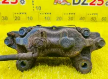 Суппорт TOYOTA LAND CRUISER 1993/Цвет 20R 4773060060 FZJ80G 1FZFE, передний правый