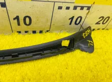 Молдинг лобового стекла Mercedes-Benz E-CLASS 2009/Цвет 197U A2126900982 WDD212 M271DE18EVO/M271860, передний левый
