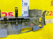 Воздухозаборник Mercedes-Benz E-CLASS 2009/Цвет 197U A2125000155 WDD212 M271DE18EVO/M271860, передний