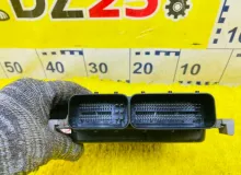 Блок управления двс Mercedes-Benz E-CLASS 2009/Цвет 197U A2711500391 WDD212 M271DE18EVO/M271860, передний