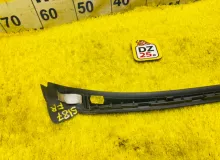 Молдинг лобового стекла Mercedes-Benz E-CLASS 2009/Цвет 197U A2126901082 WDD212 M271DE18EVO/M271860, передний правый